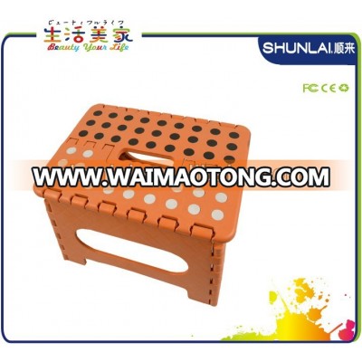 cheap plastic fold up stool made in Yiwu,China